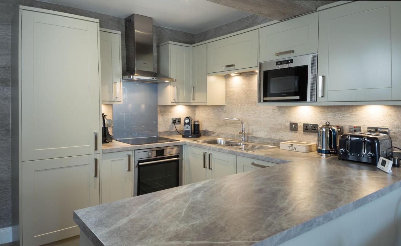 Kirklea Island Suites Tarbert  Ngoại thất bức ảnh